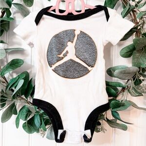 🔶 10/$35- Air Jordan Cotton Bodysuit